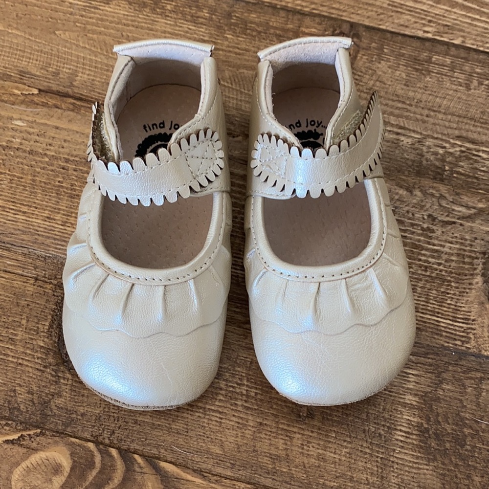 Brand New in Box, Livie & Luca Gold Mary Janes, size 12-18m